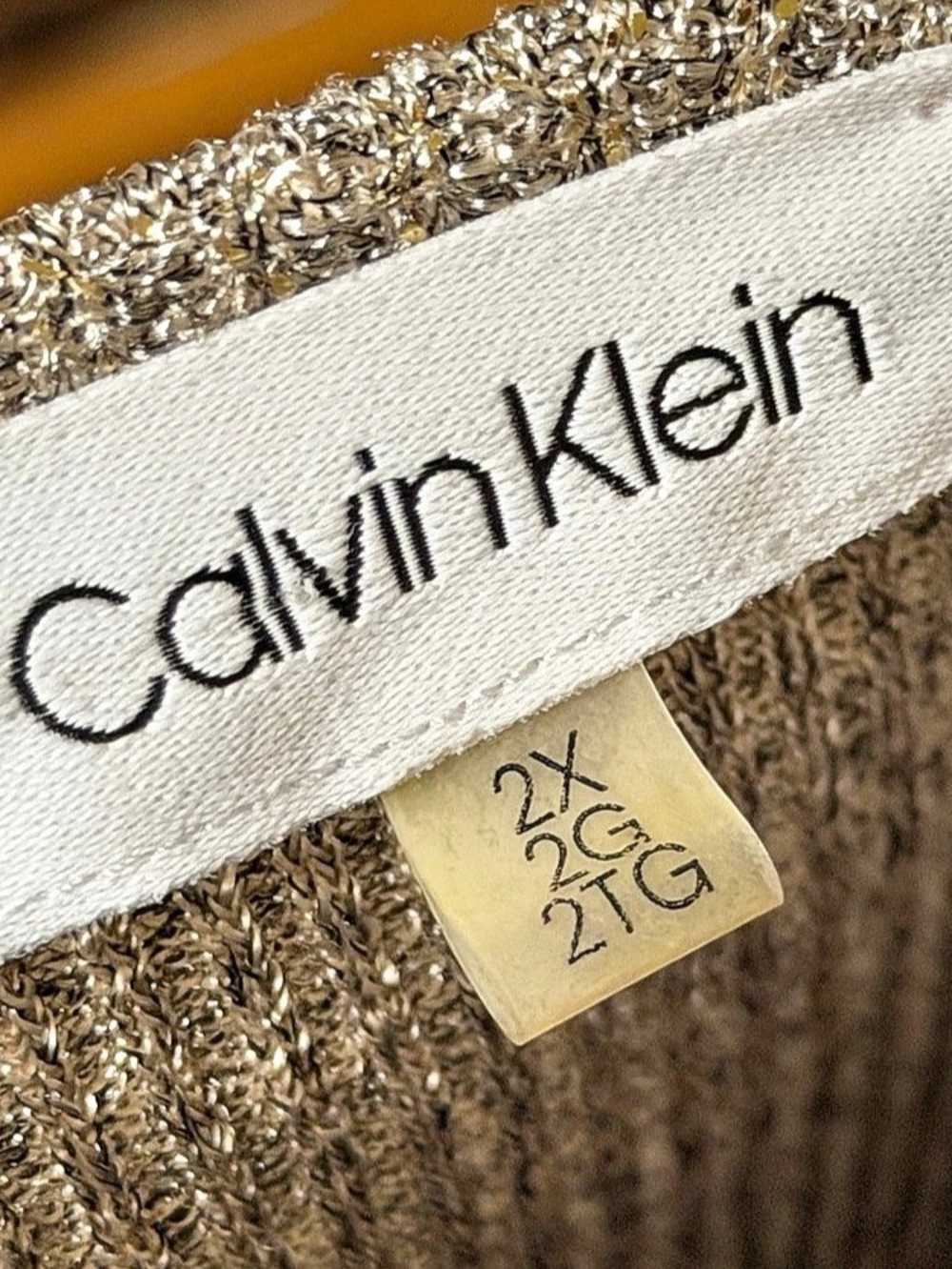 Calvin Klein Metallic Short Sleeve Tunic Size 2X Like New - Picture 4 of 4